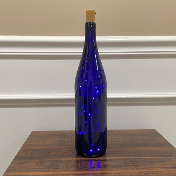 {Cheers to Love Laughter and Happily Ever After} Handmade blue light up bottle - Picture 3 of 3